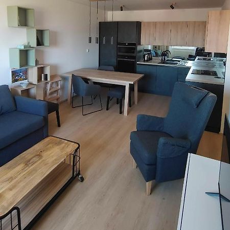 Stellaria Apartment โปปรัด ภายนอก รูปภาพ