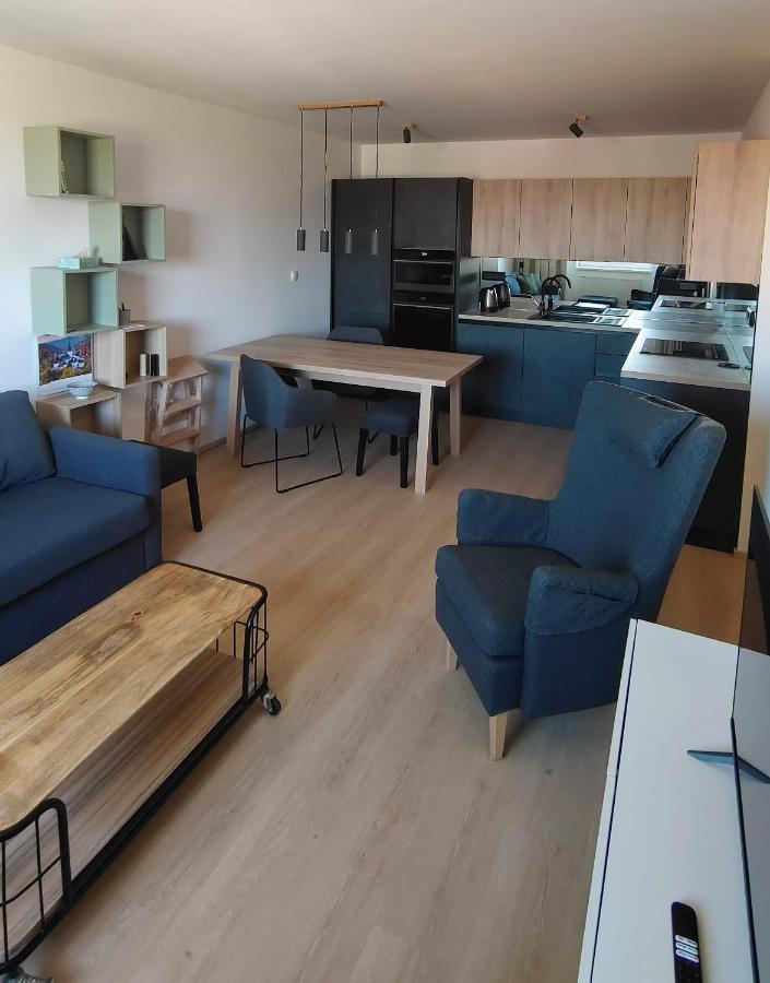 Stellaria Apartment โปปรัด ภายนอก รูปภาพ