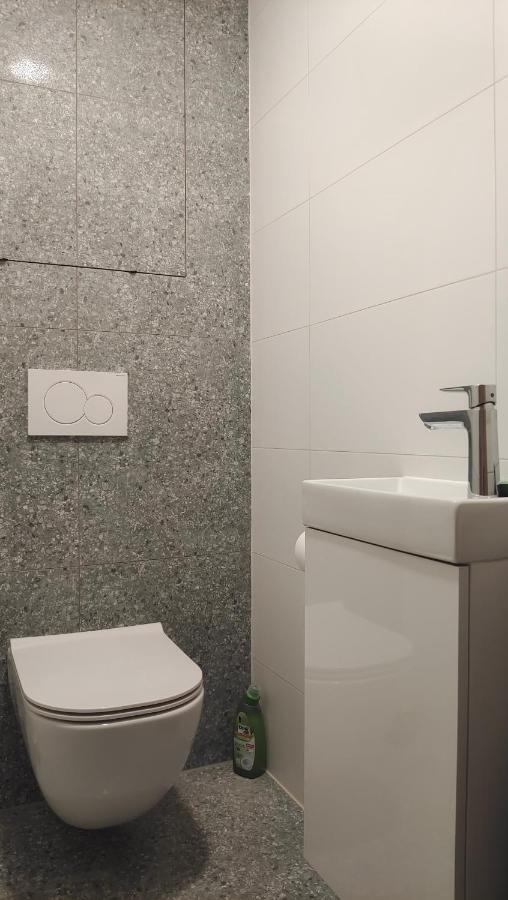Stellaria Apartment โปปรัด ภายนอก รูปภาพ